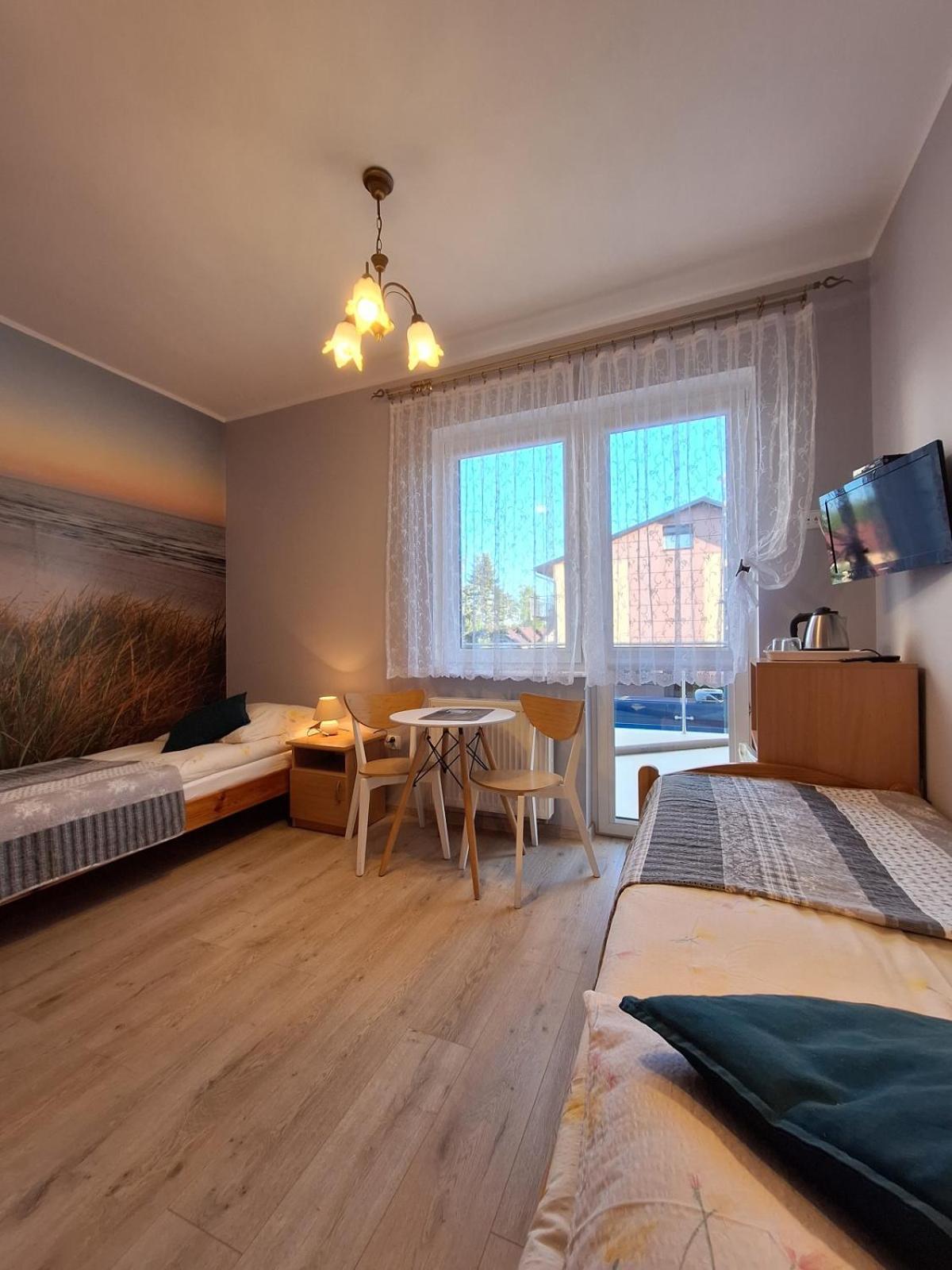 Helios Hotel Debki Bagian luar foto